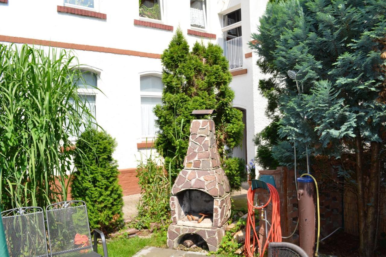 2-Raum Ferienwohnung In Connewitz Leipzig Luaran gambar